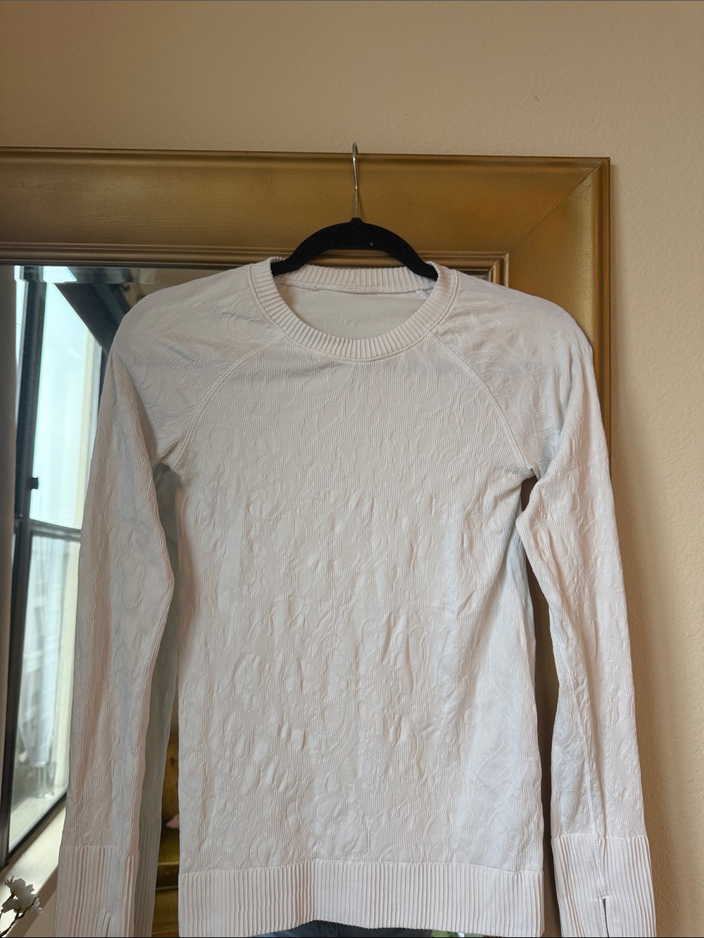 lululemon athletica White Long Sleeve Textured Tee